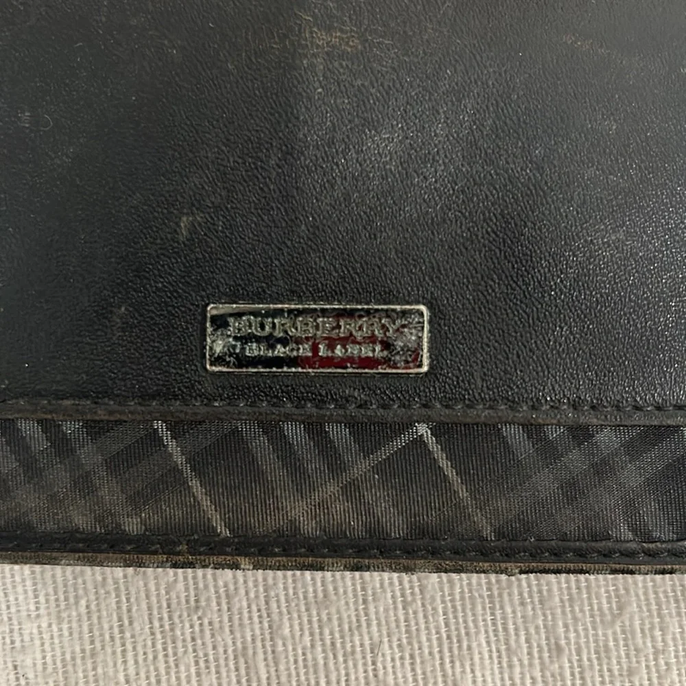 Authentic Burberry Shimmer Black Leather Long Wallet - Picture 3 of 12